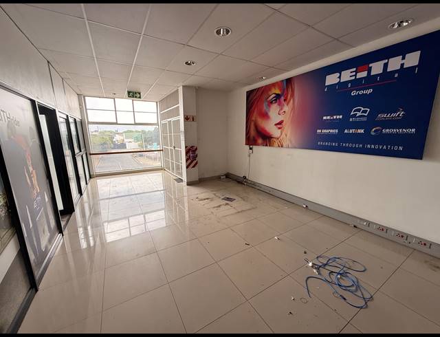 4,527M² WAREHOUSE TO LET IN BEACONVALE